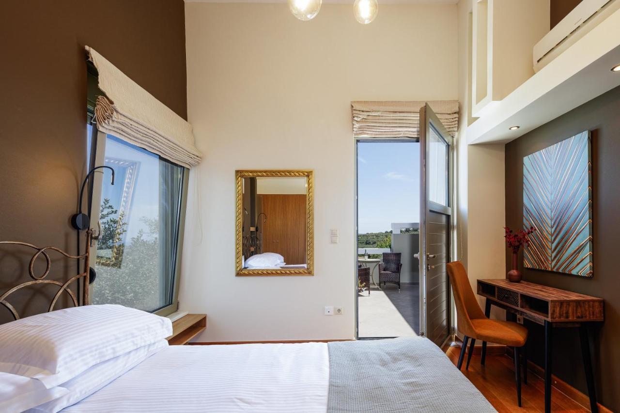 איה טריאס Rizes Villa With Jacuzzi & Heated Pool מראה חיצוני תמונה