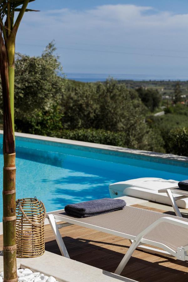 איה טריאס Rizes Villa With Jacuzzi & Heated Pool מראה חיצוני תמונה
