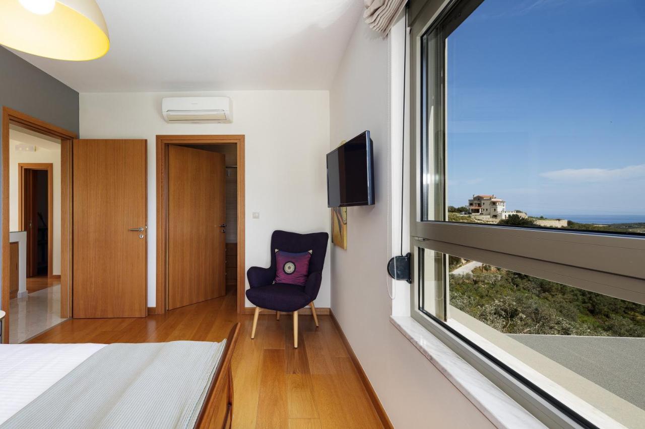 איה טריאס Rizes Villa With Jacuzzi & Heated Pool מראה חיצוני תמונה