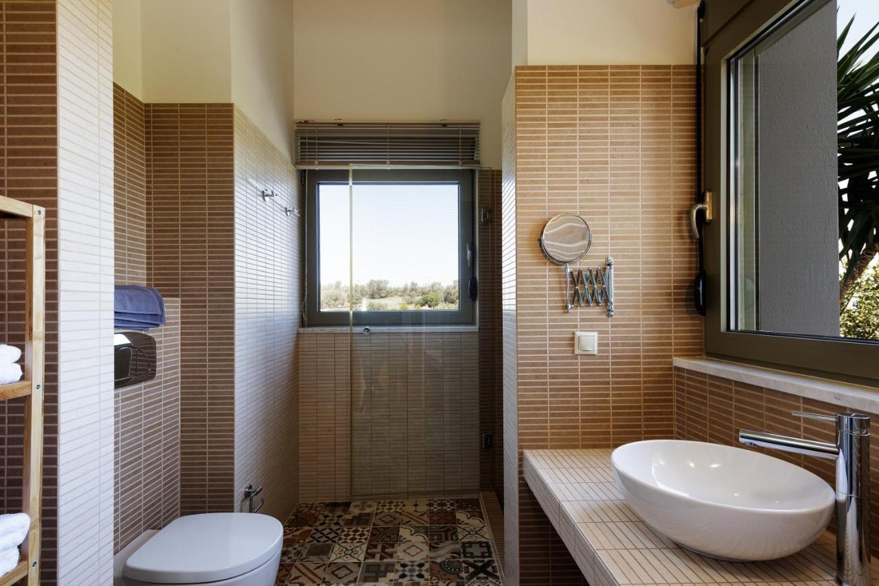 איה טריאס Rizes Villa With Jacuzzi & Heated Pool מראה חיצוני תמונה